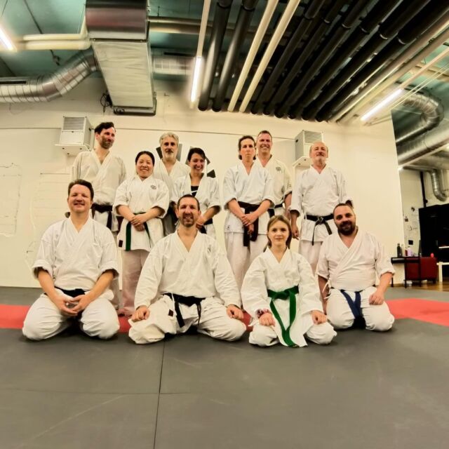 Kata-Stage - Tag 1 🥋

Spannende Inputs, angeregter Austausch, viel gelacht. Morgen gehts weiter mit Tag 2, wir freuen uns… 🤩

#shotokai #karate #shotokaikarate #shotokaikarateschweiz #sks #kata #bunkai